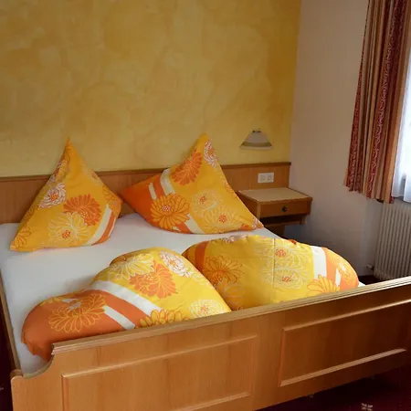 شقة فندقية Gaestehaus Schrott *