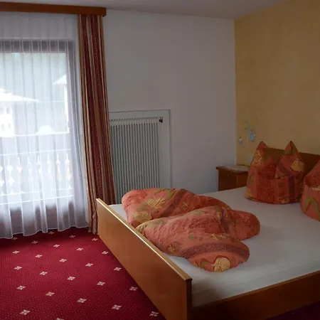 Gaestehaus Schrott Apartahotel *