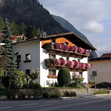 Gaestehaus Schrott Hotel apartamentowy *