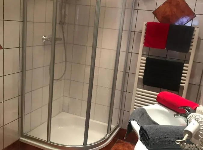 Gaestehaus Schrott Ξενοδοχείο με διαμερίσματα Oetz