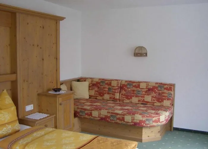 Gaestehaus Schrott Oetz