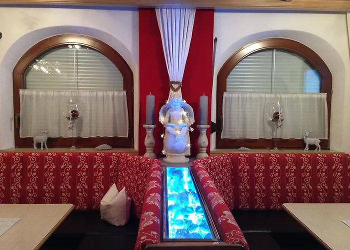 Ξενοδοχείο με διαμερίσματα Gaestehaus Schrott Oetz