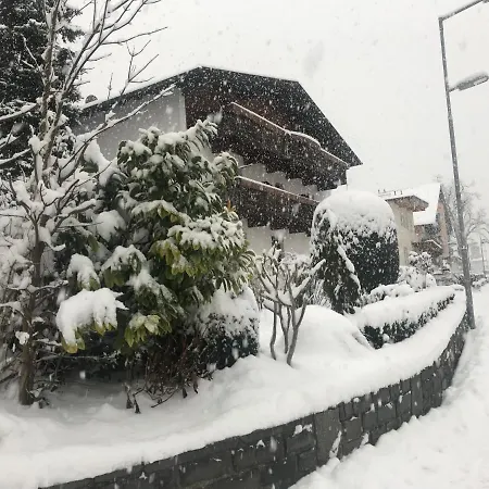 Gaestehaus Schrott 3*